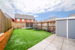 Photo 19- click for photo gallery